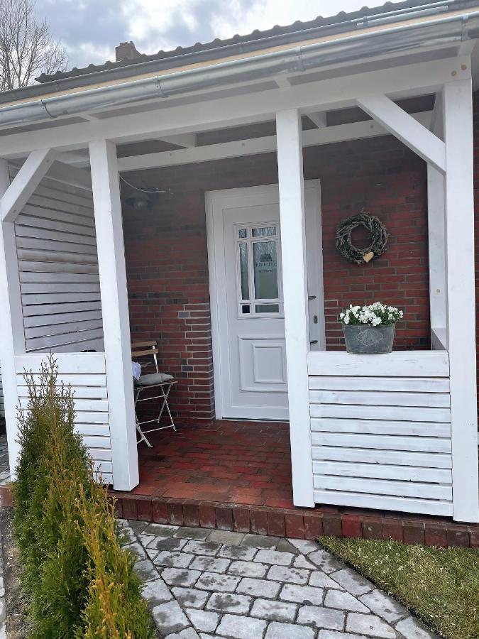 Friesen-Lodge Ferienwohnungen Breklum Exterior foto